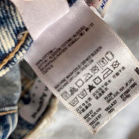 American Apparel Acid Wash Denim Shorts (27) - Picture 8 of 8